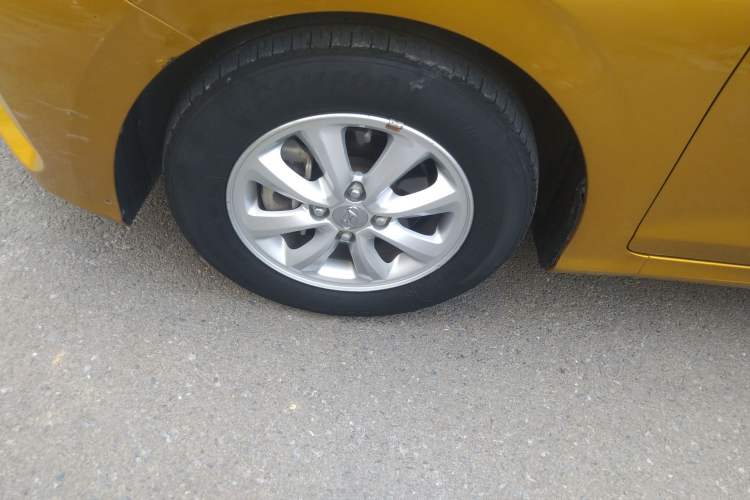 Used Hyundai Verna (older generation) 2017 1.4L Automatic YueXiang Edition China V-standard Left Front Wheel Hub