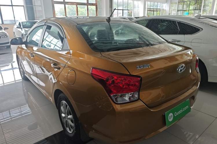 Used Hyundai Verna (older generation) 2017 1.4L Automatic YueXiang Edition China V-standard Rear Left 45 Deg
