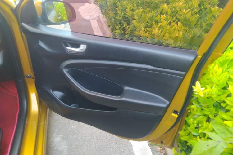 Used Hyundai Verna (older generation) 2017 1.4L Automatic YueXiang Edition China V-standard Right Front Door Interior