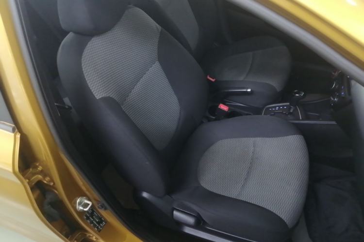 Used Hyundai Verna (older generation) 2017 1.4L Automatic YueXiang Edition China V-standard Right Front Seat