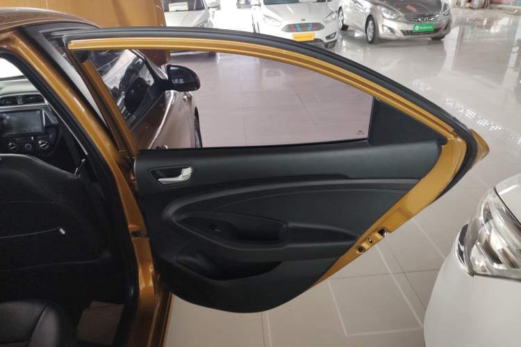 Used Hyundai Verna (older generation) 2017 1.4L Automatic YueXiang Edition China V-standard Right Rear Door Interior