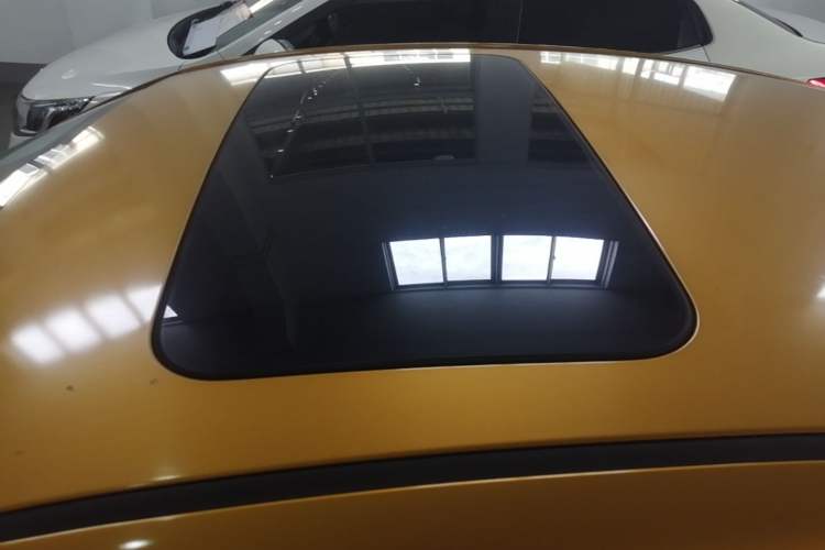 Used Hyundai Verna (older generation) 2017 1.4L Automatic YueXiang Edition China V-standard Roof