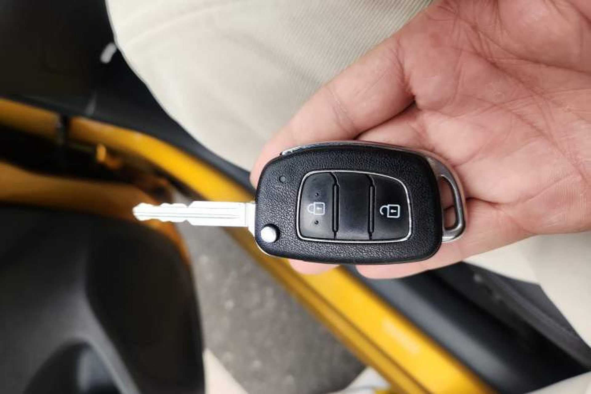 Used Hyundai Verna (older generation) 2017 1.4L Automatic YueXiang Edition China V-standard Vehicle Key