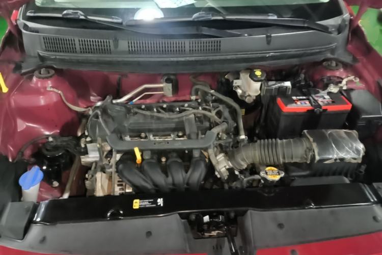 Used Hyundai Verna (older generation) 2020 1.4L Manual GL Refreshed Edition Engine Bay