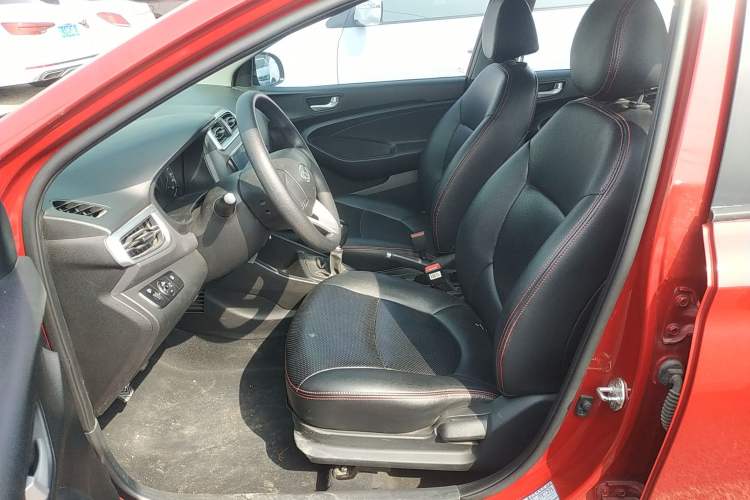 Used Hyundai Verna (older generation) 2020 1.4L Manual GL Refreshed Edition Left Front Seat