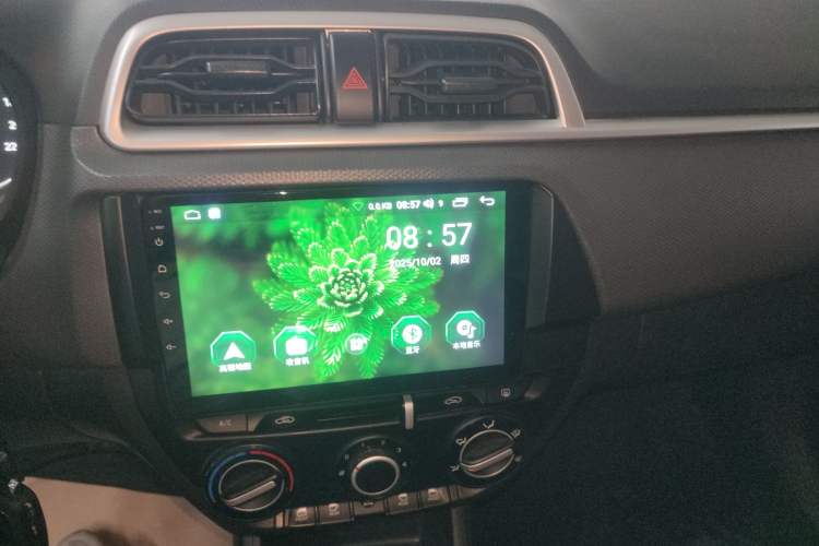 Used Hyundai Verna (older generation) 2020 1.4L Manual GL Refreshed Edition Audio And AC Panel
