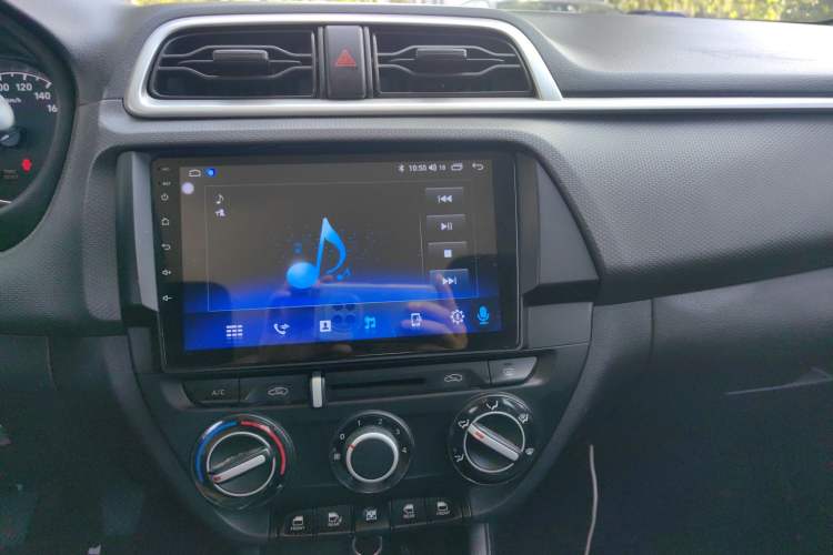 Used Hyundai Verna (older generation) 2020 1.4L Manual GL Refreshed Edition Audio And AC Panel
