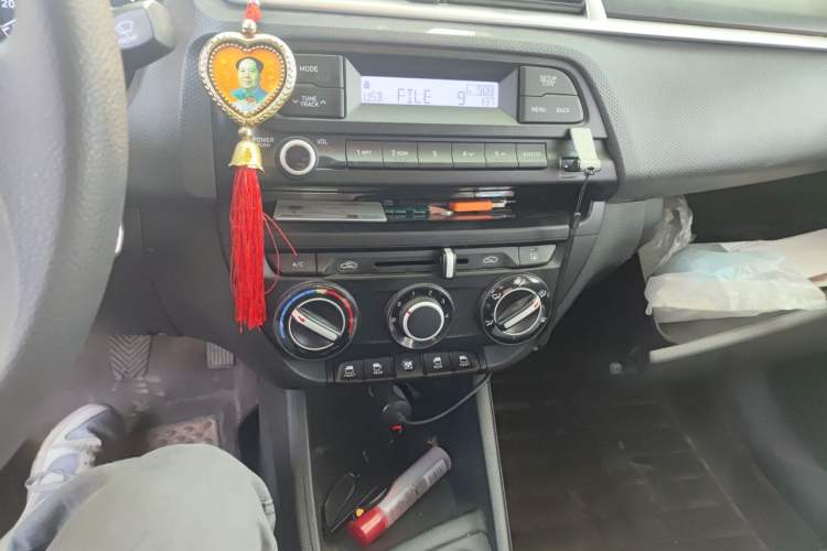 Used Hyundai Verna (older generation) 2020 1.4L Manual GL Refreshed Edition Audio And AC Panel
