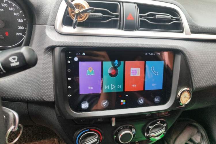 Used Hyundai Verna (older generation) 2020 1.4L Manual GL Refreshed Edition Audio And AC Panel