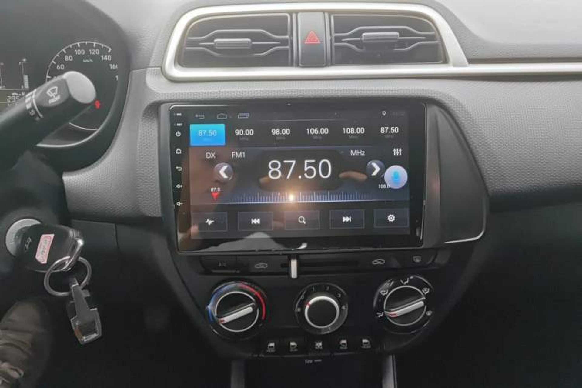 Used Hyundai Verna (older generation) 2020 1.4L Manual GL Refreshed Edition Audio And AC Panel
