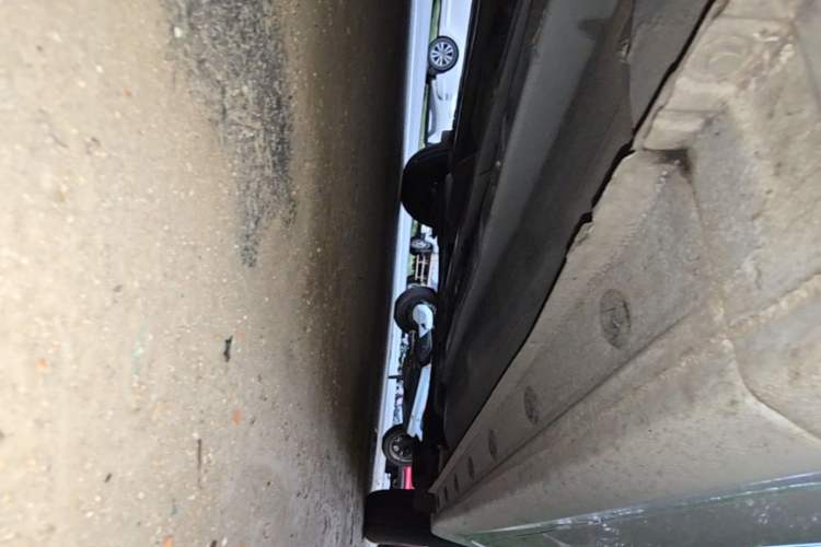 Used Hyundai Verna (older generation) 2020 1.4L Manual GL Refreshed Edition Chassis Front Left