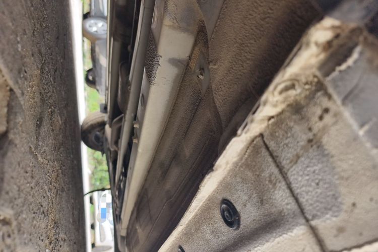 Used Hyundai Verna (older generation) 2020 1.4L Manual GL Refreshed Edition Chassis Front Left
