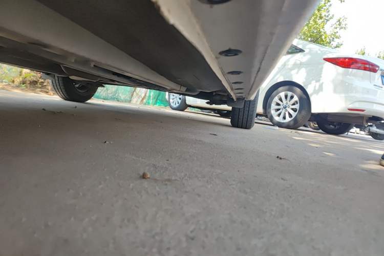 Used Hyundai Verna (older generation) 2020 1.4L Manual GL Refreshed Edition Chassis Front Left