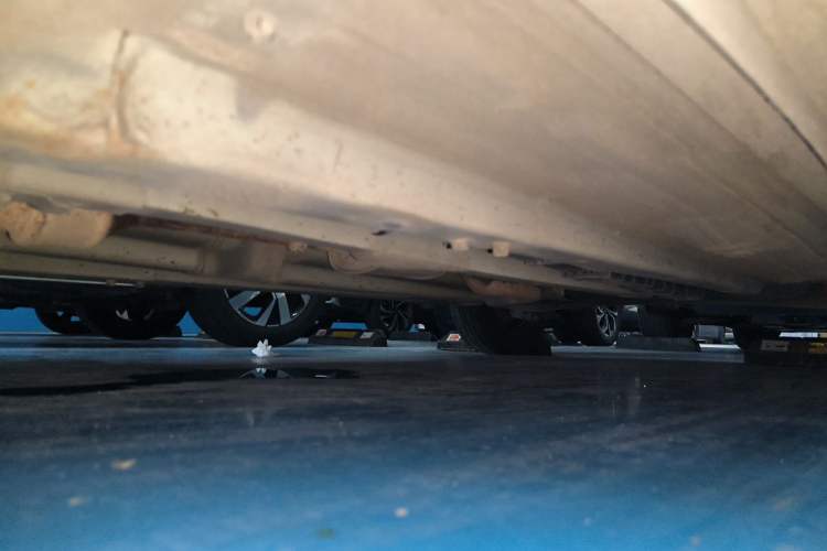Used Hyundai Verna (older generation) 2020 1.4L Manual GL Refreshed Edition Chassis Front Left