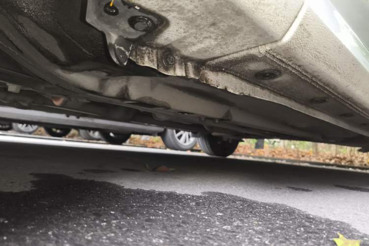 Used Hyundai Verna (older generation) 2020 1.4L Manual GL Refreshed Edition Chassis Front Left