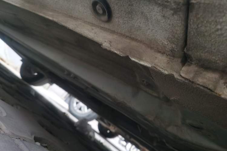 Used Hyundai Verna (older generation) 2020 1.4L Manual GL Refreshed Edition Chassis Front Right