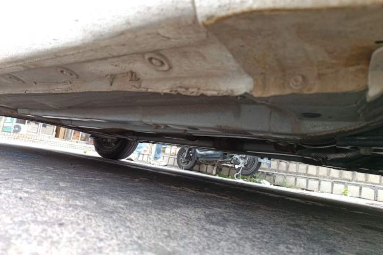 Used Hyundai Verna (older generation) 2020 1.4L Manual GL Refreshed Edition Chassis Front Right