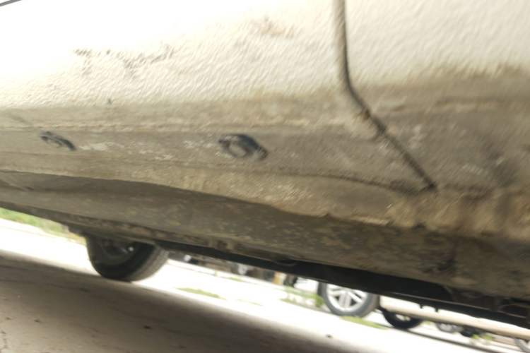 Used Hyundai Verna (older generation) 2020 1.4L Manual GL Refreshed Edition Chassis Front Right