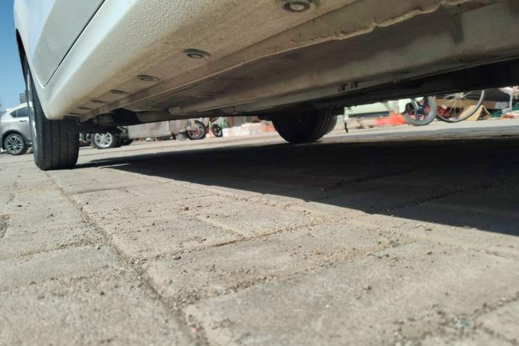 Used Hyundai Verna (older generation) 2020 1.4L Manual GL Refreshed Edition Chassis Front Right