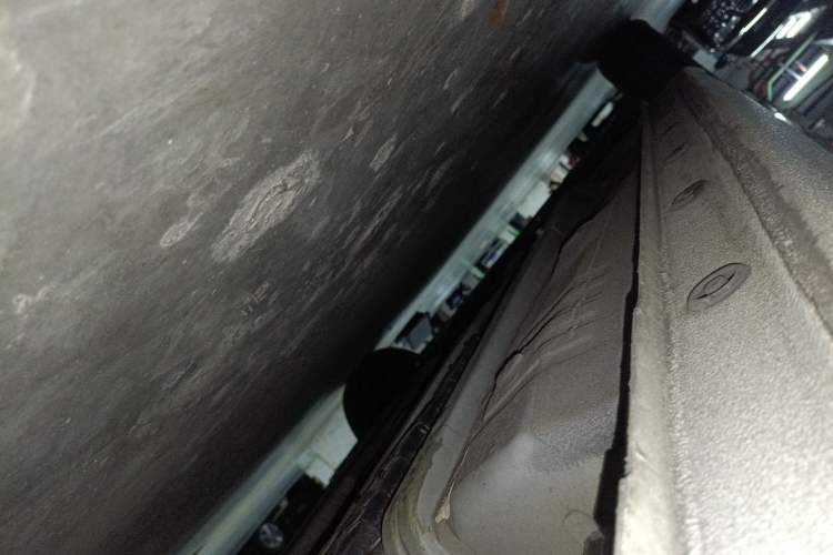 Used Hyundai Verna (older generation) 2020 1.4L Manual GL Refreshed Edition Chassis Rear Left