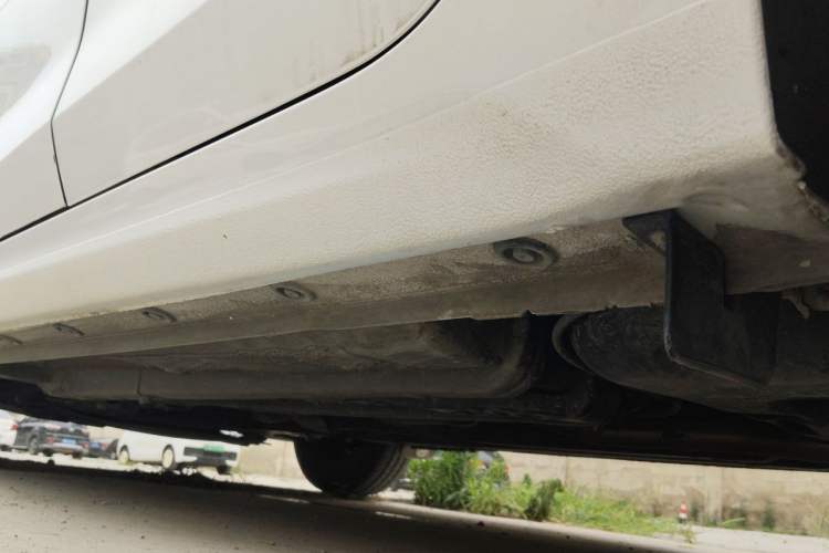Used Hyundai Verna (older generation) 2020 1.4L Manual GL Refreshed Edition Chassis Rear Left