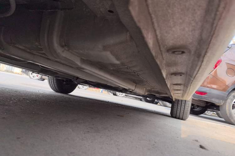 Used Hyundai Verna (older generation) 2020 1.4L Manual GL Refreshed Edition Chassis Rear Right