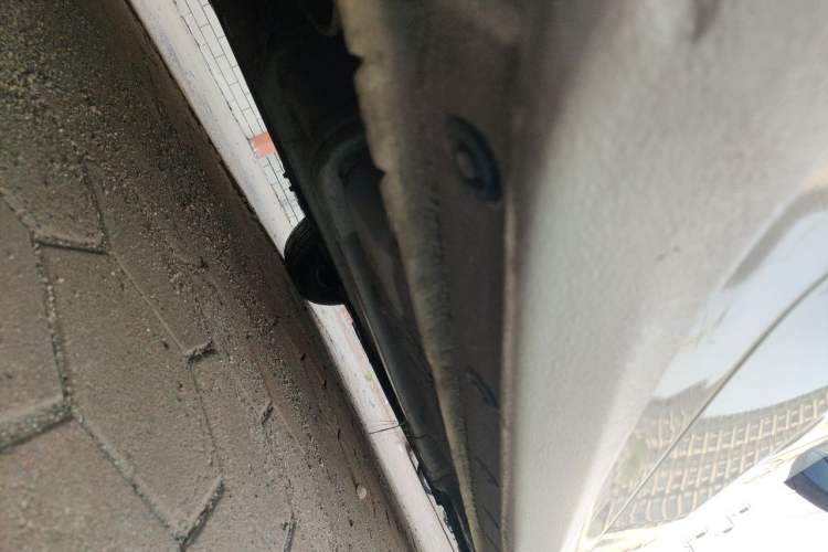 Used Hyundai Verna (older generation) 2020 1.4L Manual GL Refreshed Edition Chassis Rear Right