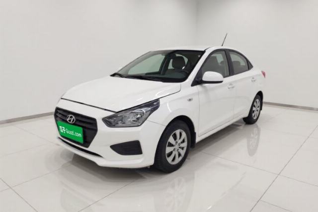 Hyundai Verna (older generation) 2020 1.4L Manual GL Refreshed Edition usata