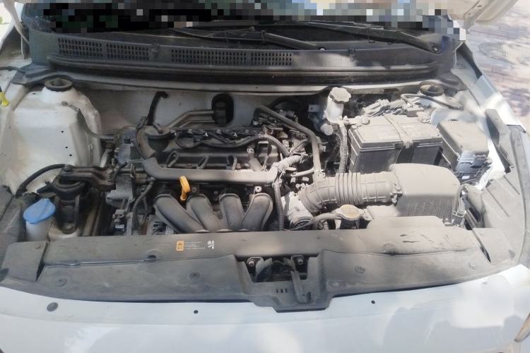 Used Hyundai Verna (older generation) 2020 1.4L Manual GL Refreshed Edition Engine Bay
