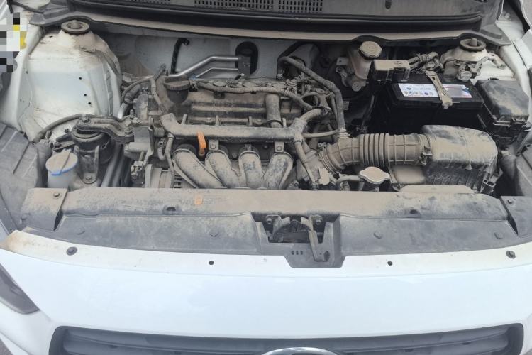 Used Hyundai Verna (older generation) 2020 1.4L Manual GL Refreshed Edition Engine Bay