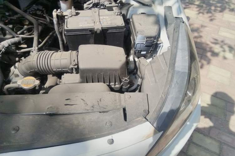 Used Hyundai Verna (older generation) 2020 1.4L Manual GL Refreshed Edition Engine Bay Left