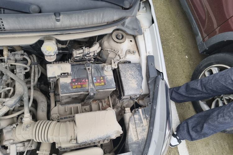 Used Hyundai Verna (older generation) 2020 1.4L Manual GL Refreshed Edition Engine Bay Left