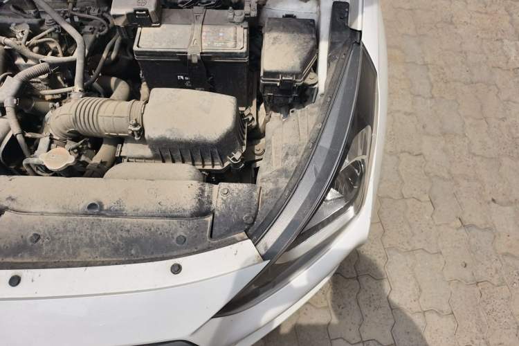 Used Hyundai Verna (older generation) 2020 1.4L Manual GL Refreshed Edition Engine Bay Left