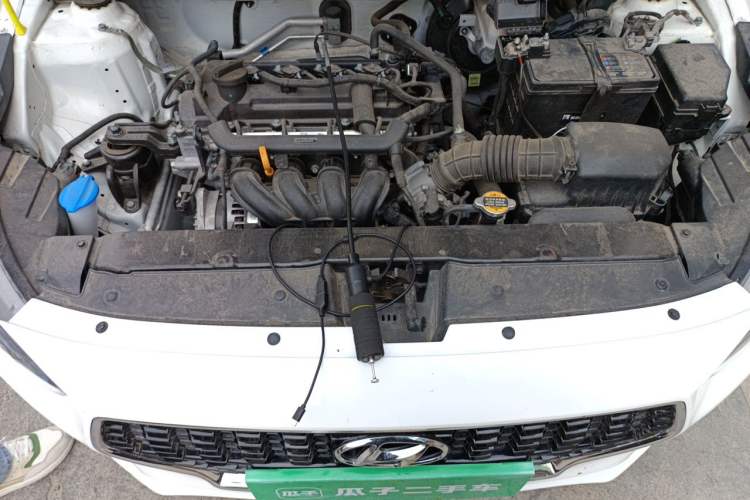 Used Hyundai Verna (older generation) 2020 1.4L Manual GL Refreshed Edition Engine Bay
