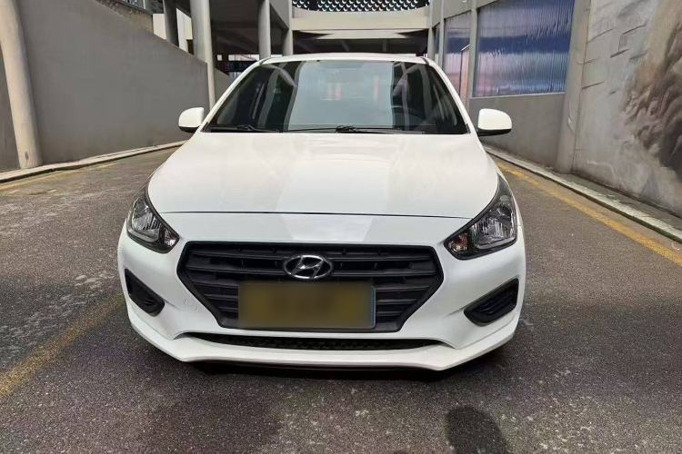 Used Hyundai Verna (older generation) 2020 1.4L Manual GL Refreshed Edition Exterior 1