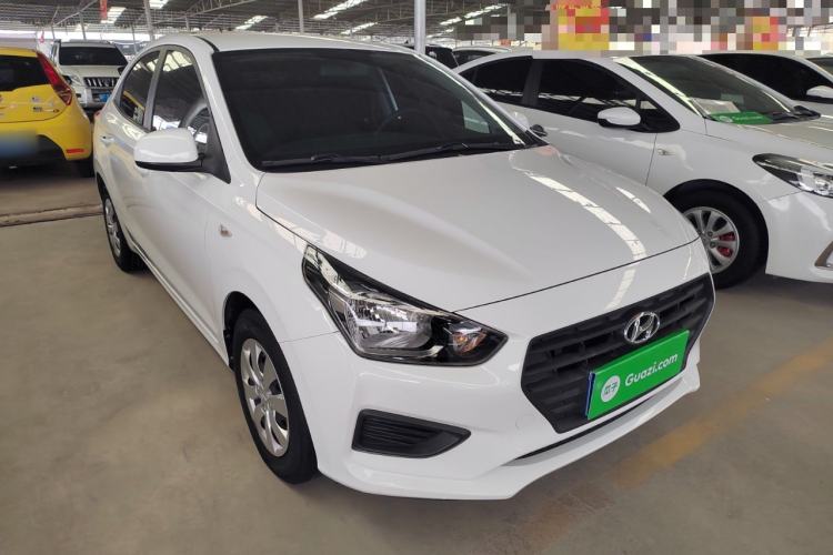 Used Hyundai Verna (older generation) 2020 1.4L Manual GL Refreshed Edition Exterior 1