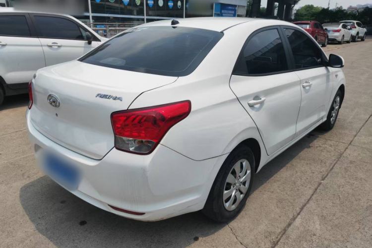 Used Hyundai Verna (older generation) 2020 1.4L Manual GL Refreshed Edition Exterior 1
