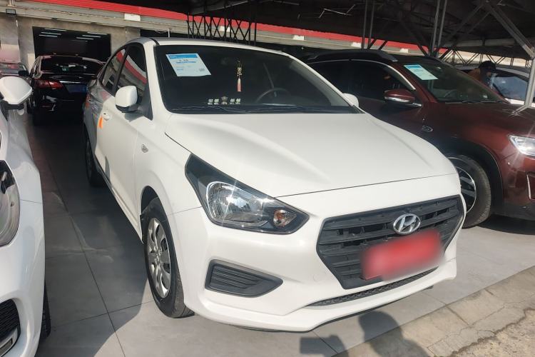 Used Hyundai Verna (older generation) 2020 1.4L Manual GL Refreshed Edition Exterior 1