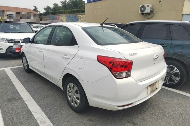 Used Hyundai Verna (older generation) 2020 1.4L Manual GL Refreshed Edition Exterior 2