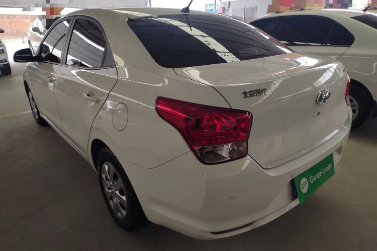 Used Hyundai Verna (older generation) 2020 1.4L Manual GL Refreshed Edition Exterior 2