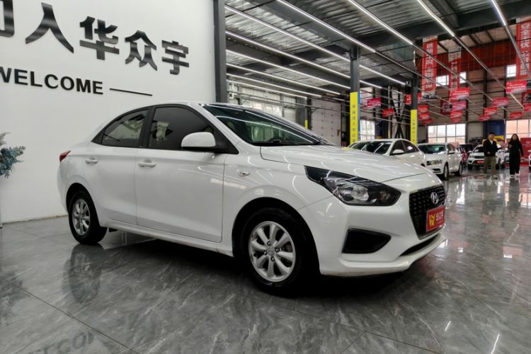 Used Hyundai Verna (older generation) 2020 1.4L Automatic GLS Enjoyment Edition Exterior 2