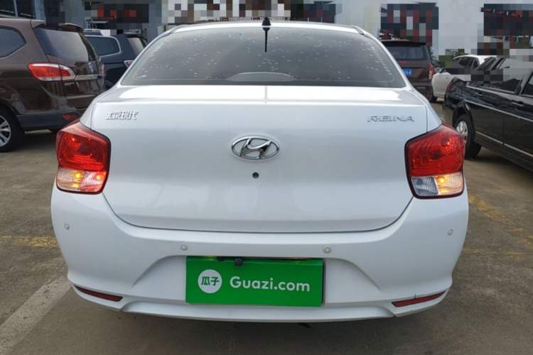 Used Hyundai Verna (older generation) 2020 1.4L Manual GL Refreshed Edition Exterior 3