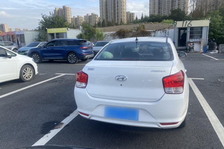 Used Hyundai Verna (older generation) 2020 1.4L Manual GL Refreshed Edition Exterior 5