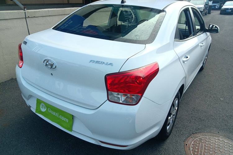 Used Hyundai Verna (older generation) 2020 1.4L Manual GL Refreshed Edition Exterior 5
