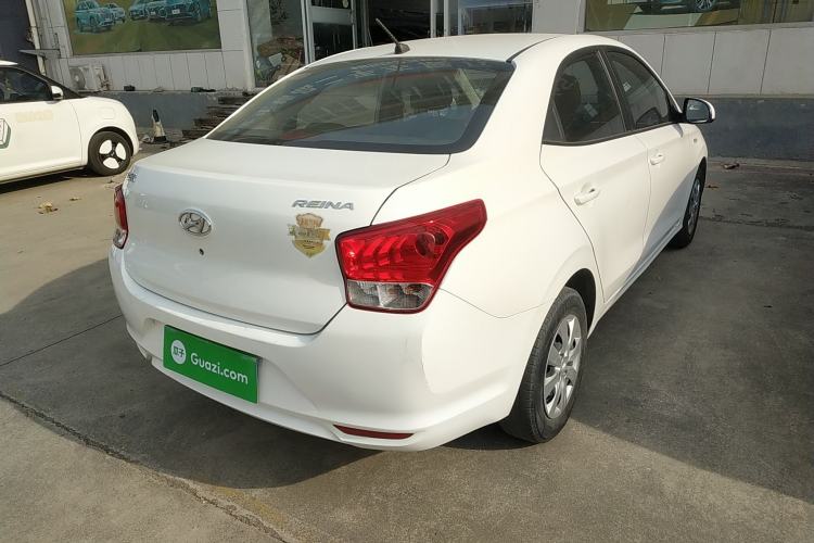 Used Hyundai Verna (older generation) 2020 1.4L Manual GL Refreshed Edition Exterior 5