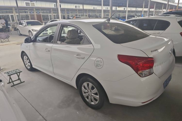 Used Hyundai Verna (older generation) 2020 1.4L Manual GL Refreshed Edition Exterior 5