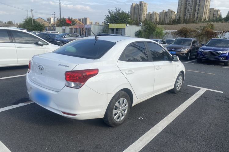 Used Hyundai Verna (older generation) 2020 1.4L Manual GL Refreshed Edition Exterior 6