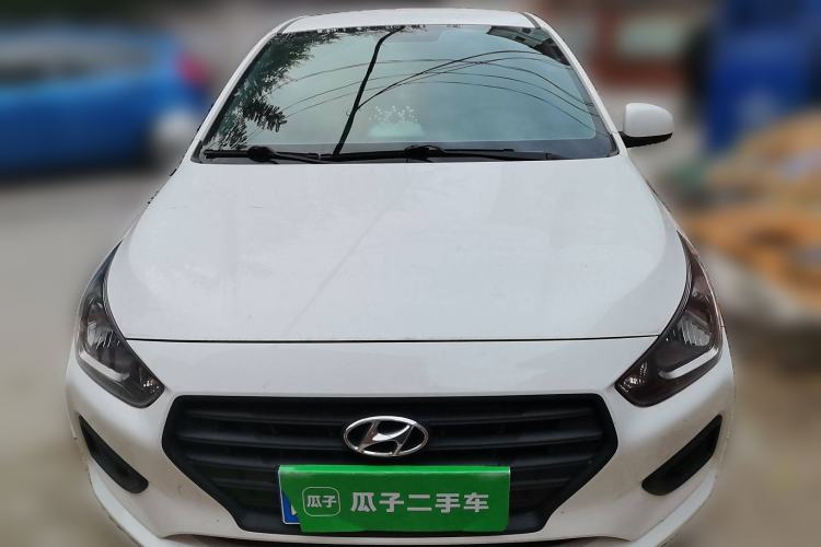 Used Hyundai Verna (older generation) 2020 1.4L Manual GL Refreshed Edition Front