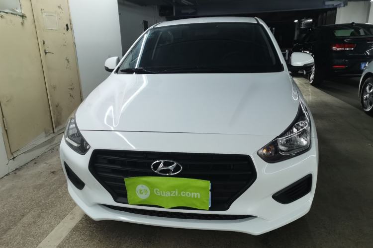 Used Hyundai Verna (older generation) 2020 1.4L Manual GL Refreshed Edition Front