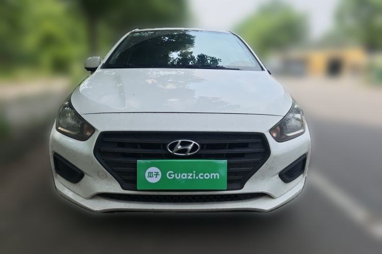 Used Hyundai Verna (older generation) 2020 1.4L Manual GL Refreshed Edition Front